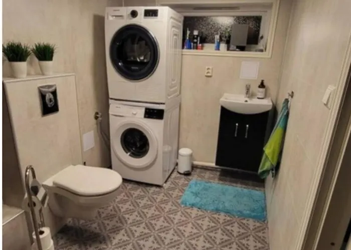 Fin I Stille Og Rolig Omrade Med Gratis Privat Parkering! Apartment Stavanger