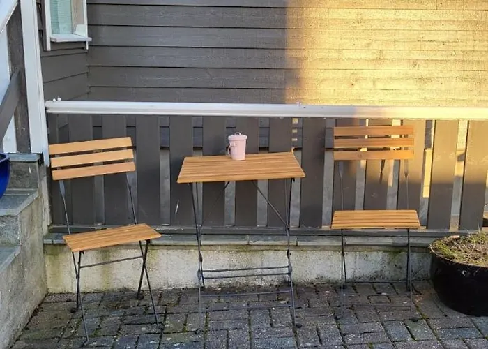 Fin I Stille Og Rolig Omrade Med Gratis Privat Parkering! Appartement Stavanger